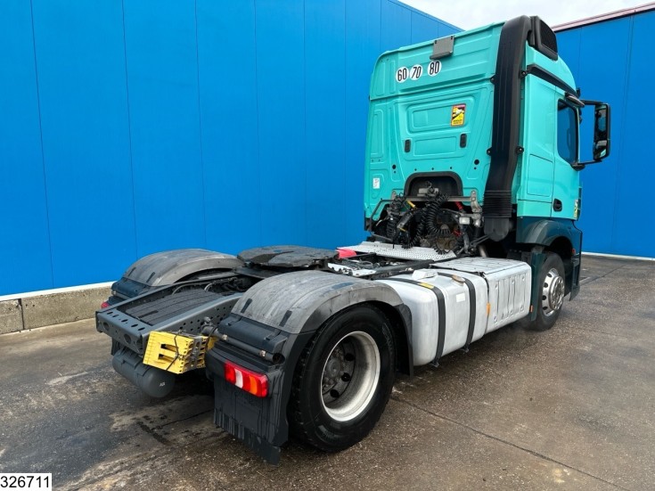 Mercedes Actros 1848