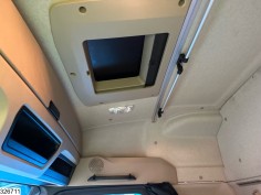 Mercedes Actros 1848