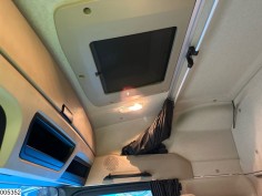 Mercedes Actros 1848