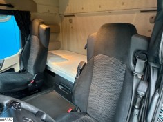 Mercedes Actros 1848