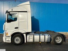 Mercedes Actros 1842