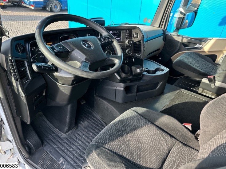 Mercedes Actros 1842