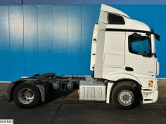 Mercedes Actros 1842