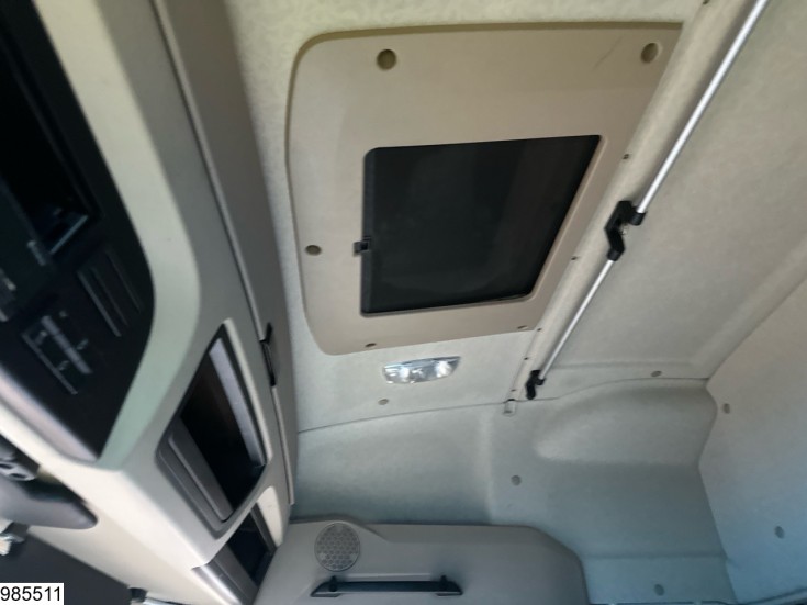 Mercedes Actros 1836