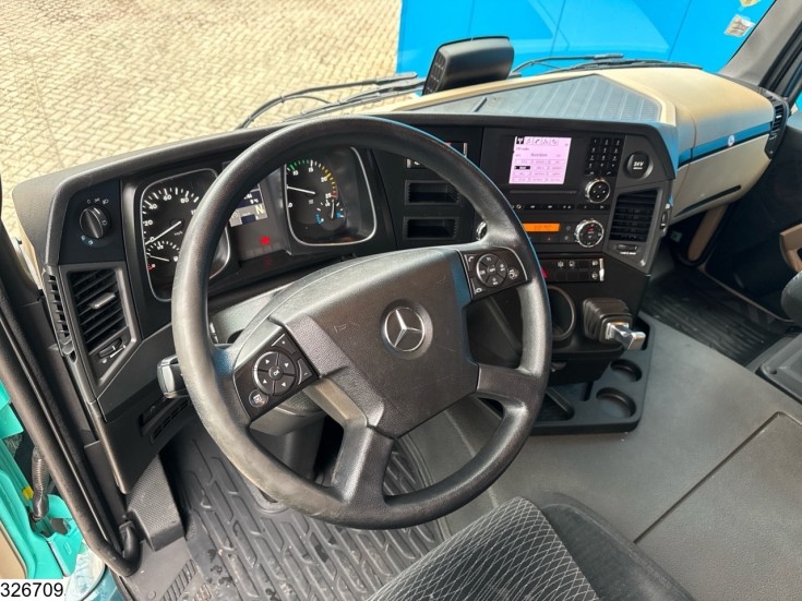 Mercedes Actros 1848