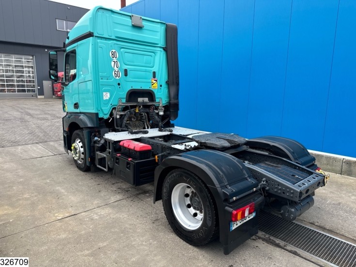 Mercedes Actros 1848