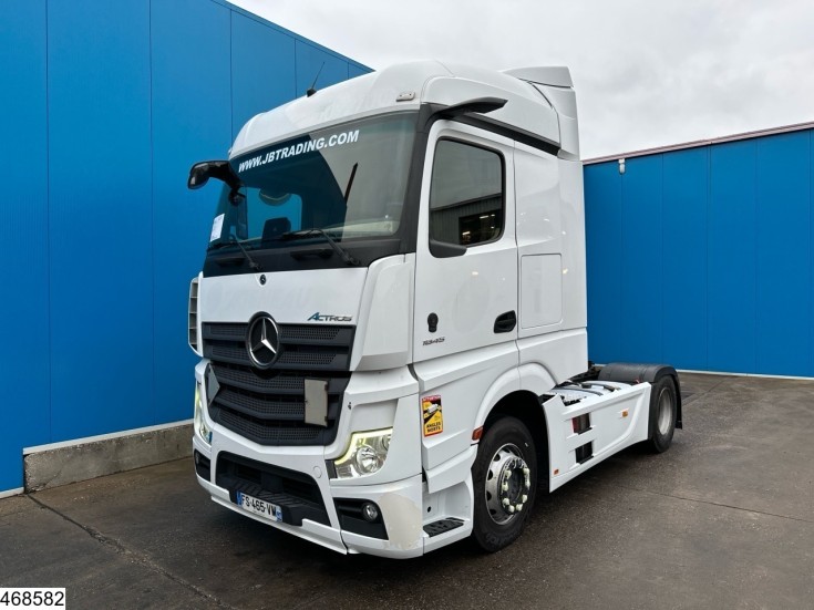 Mercedes Actros 1845