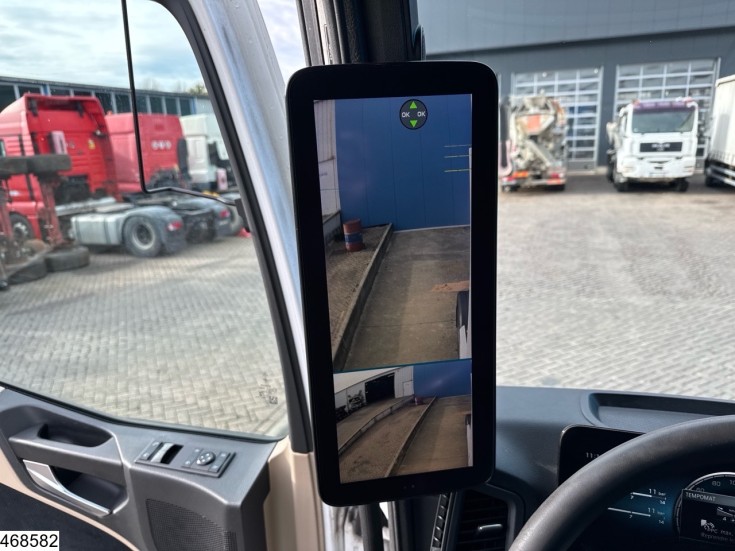 Mercedes Actros 1845