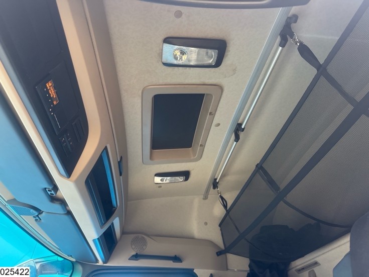 Mercedes Actros 1845