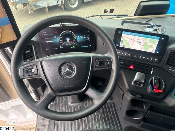 Mercedes Actros 1845