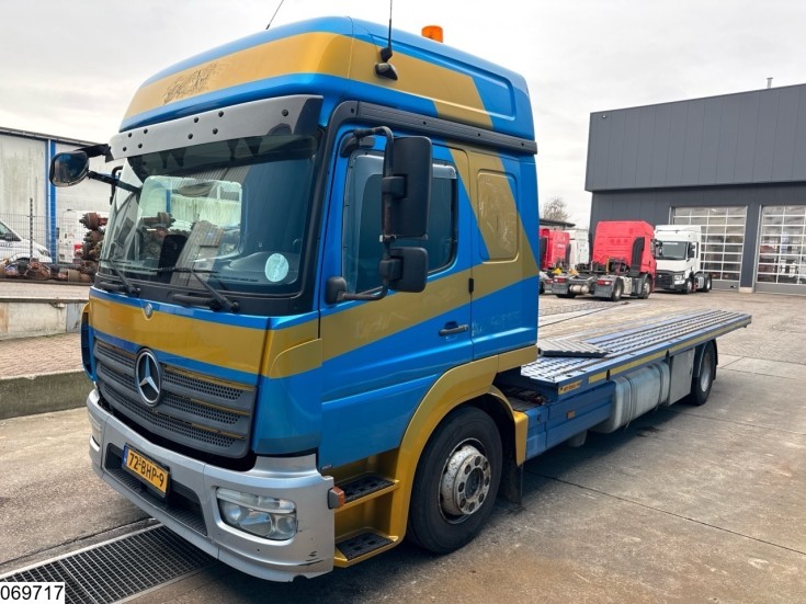 Mercedes Atego 1528
