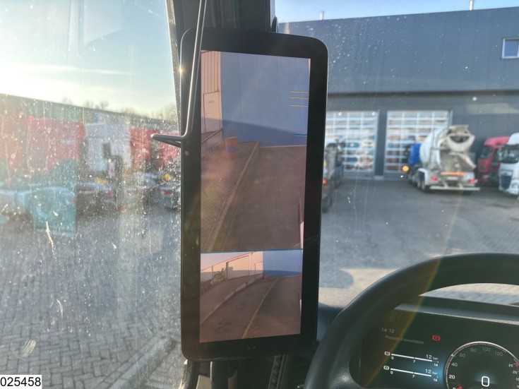 Mercedes Actros 1845