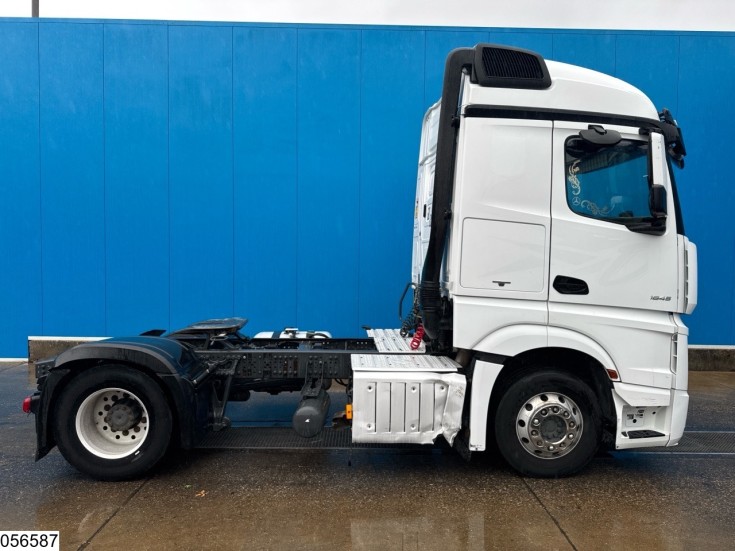 Mercedes Actros 1845