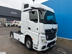 Mercedes Actros 1845