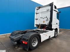 Mercedes Actros 1845