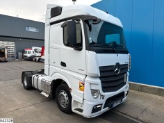 Mercedes Actros 1845
