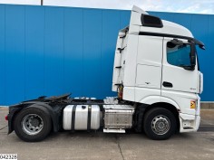 Mercedes Actros 1845