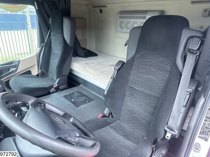 Mercedes Actros 1843