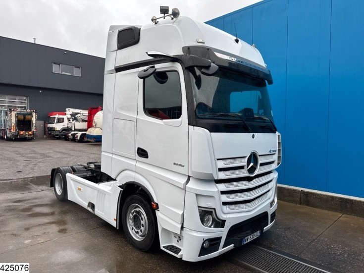 Mercedes Actros 1845