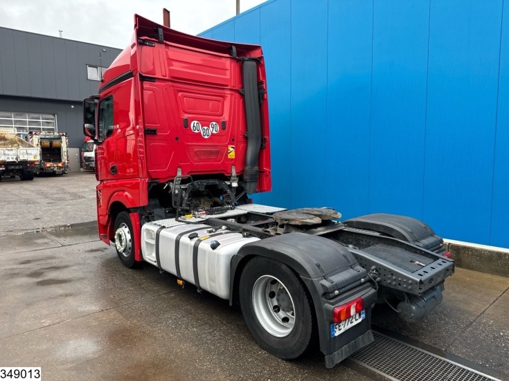 Mercedes Actros 1845