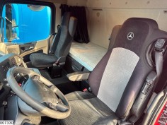 Mercedes Actros 1845