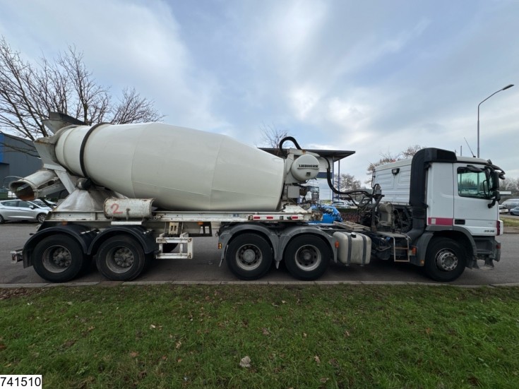 Mercedes Actros 2641