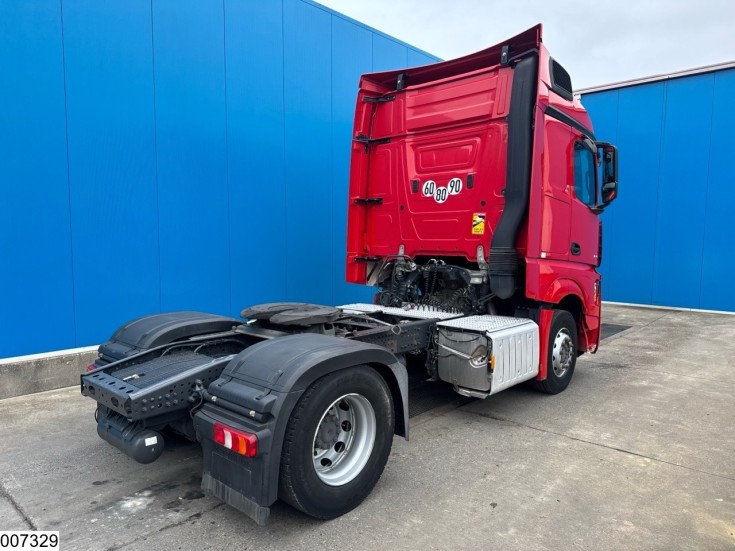 Mercedes Actros 1845