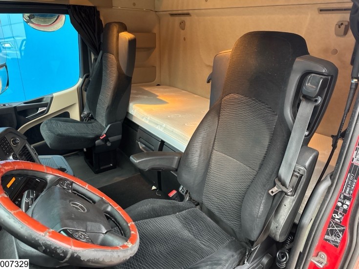 Mercedes Actros 1845