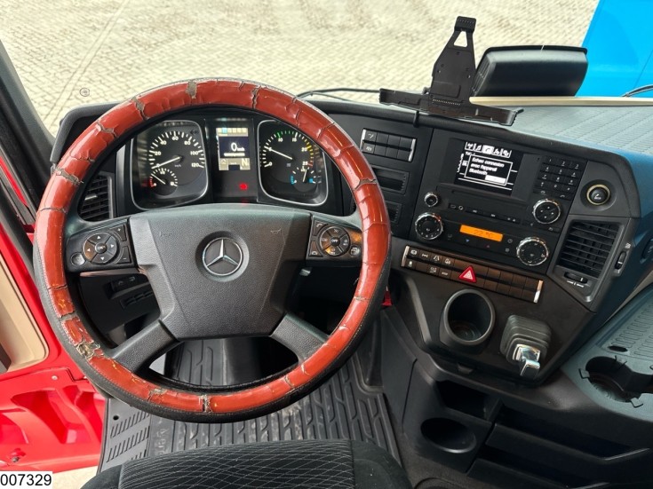 Mercedes Actros 1845