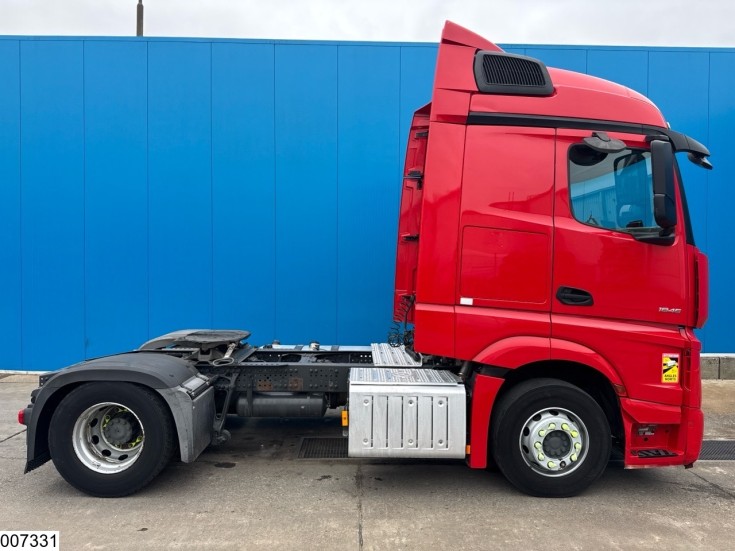 Mercedes Actros 1845