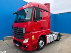 Mercedes Actros 1845