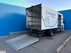 Mercedes Actros 1832