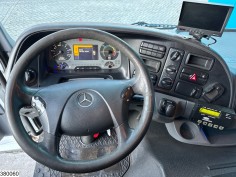 Mercedes Actros 1832