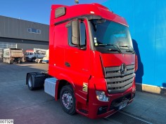 Mercedes Actros 1845