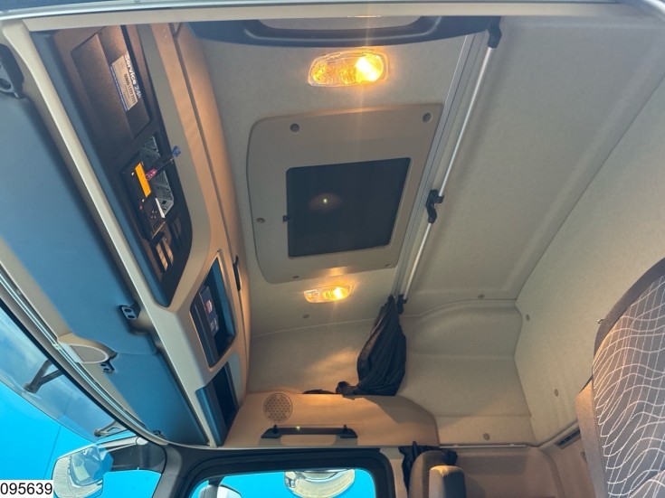 Mercedes Actros 1840