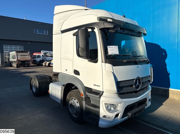 Mercedes Actros 1840