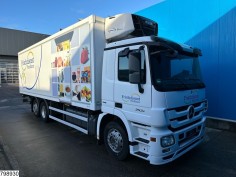 Mercedes Actros 2532