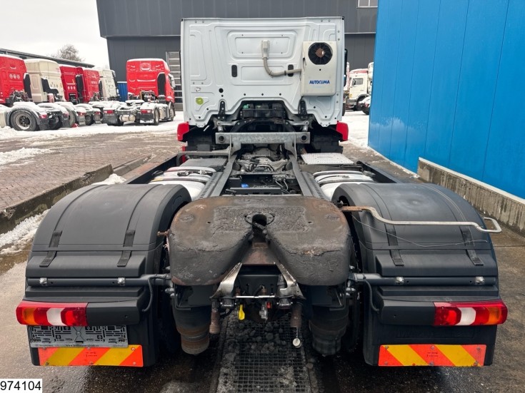 Mercedes Actros 1843