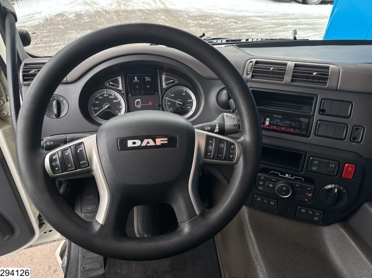 DAF CF 410