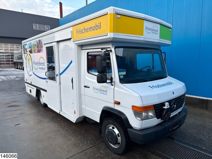 Mercedes Vario 816 D