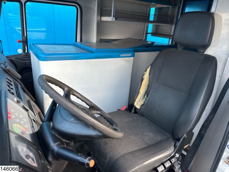 Mercedes Vario 816 D