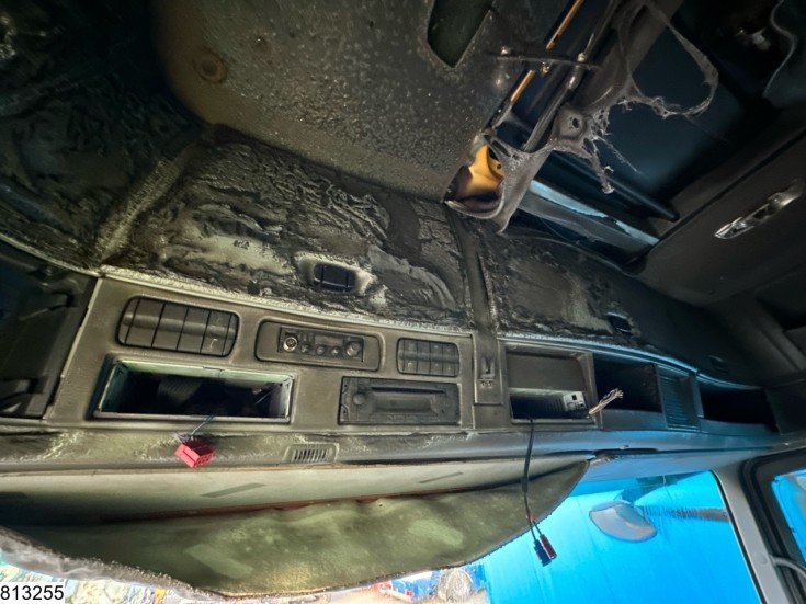 Mercedes Actros 2860