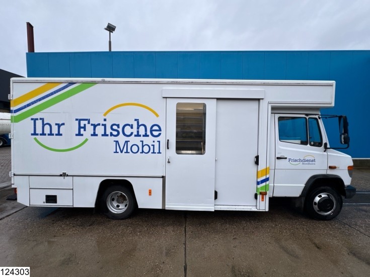 Mercedes Vario 815 D