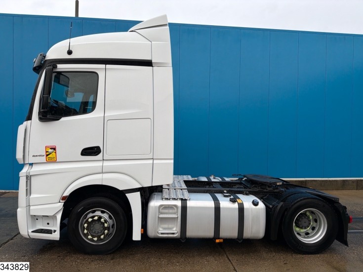 Mercedes Actros 1845