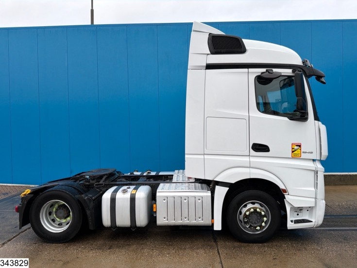 Mercedes Actros 1845