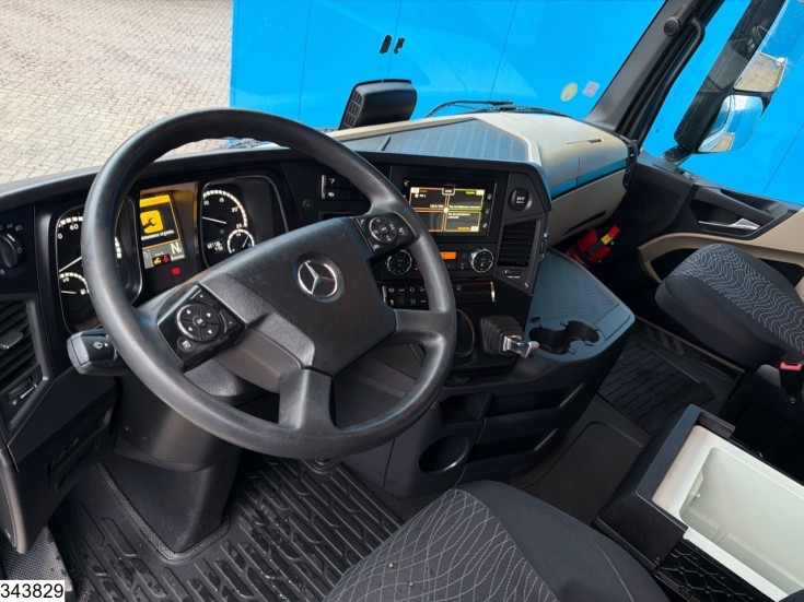 Mercedes Actros 1845