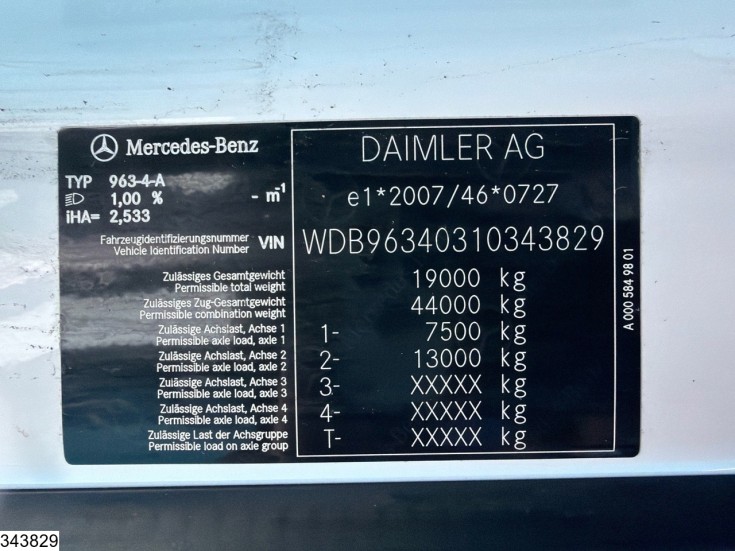 Mercedes Actros 1845