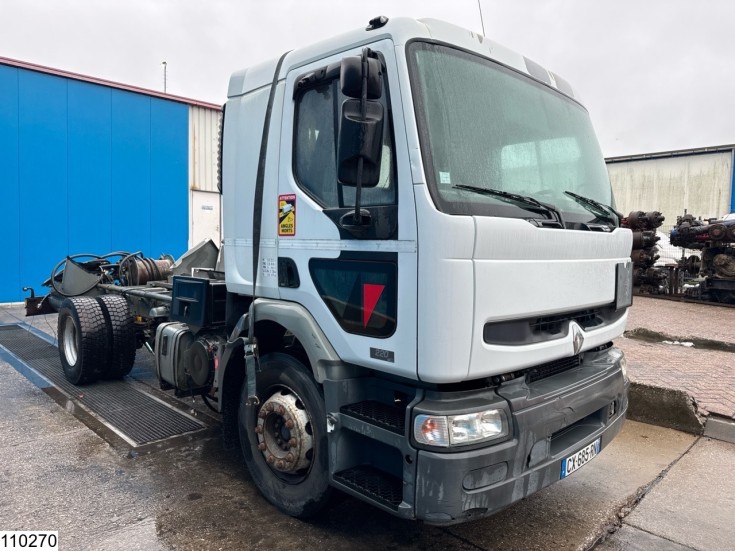 Renault Premium 220