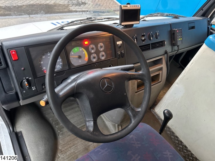 Mercedes Vario 816 D