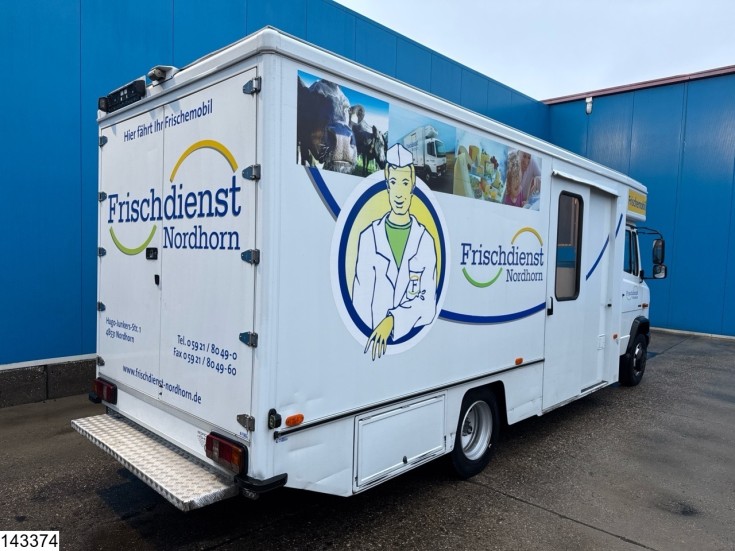 Mercedes Vario 816 D